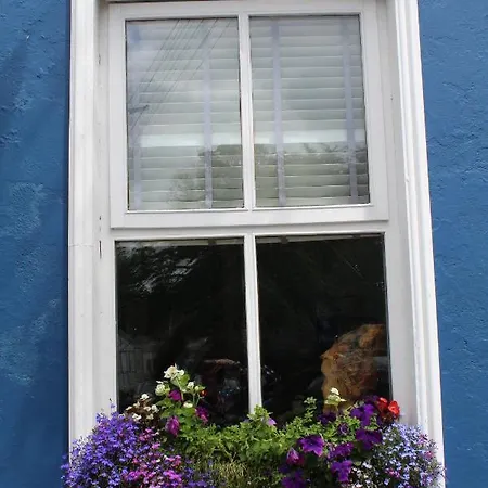 بيت ضيافة Tom Crean Base Camp - Food Drink Bed كينمير