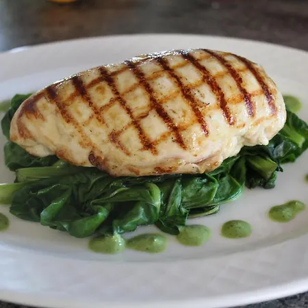 Tom Crean Base Camp - Food Drink Bed 3*