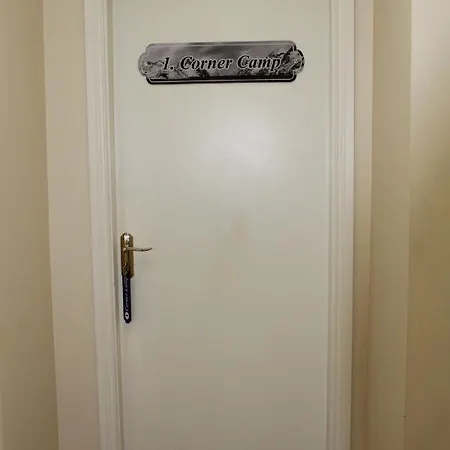 بيت ضيافة Tom Crean Base Camp - Food Drink Bed